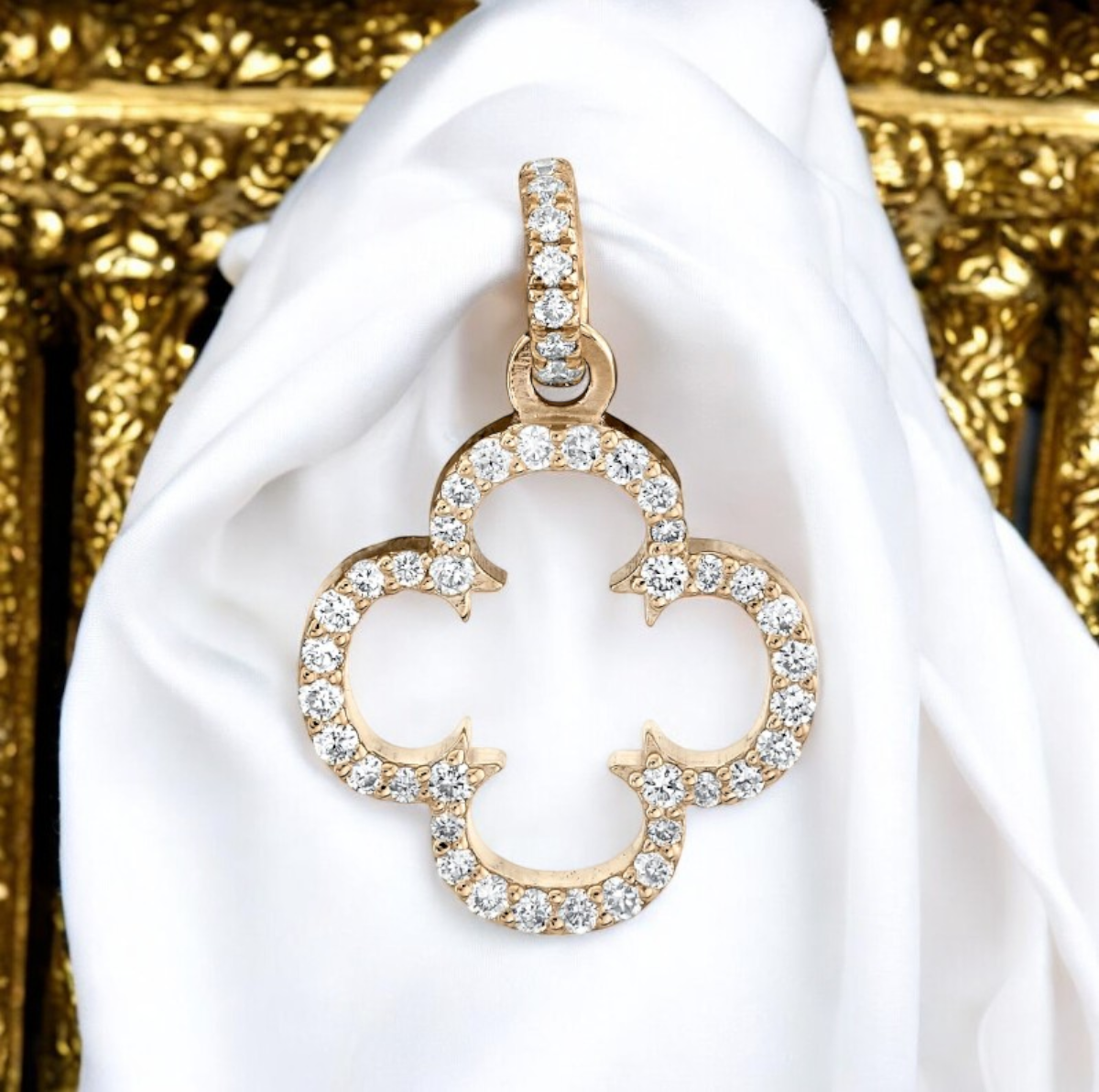 Gold Mini Diamond Clover Pendant