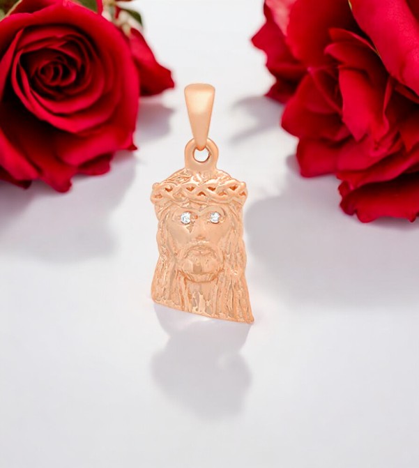 gold pendant necklace