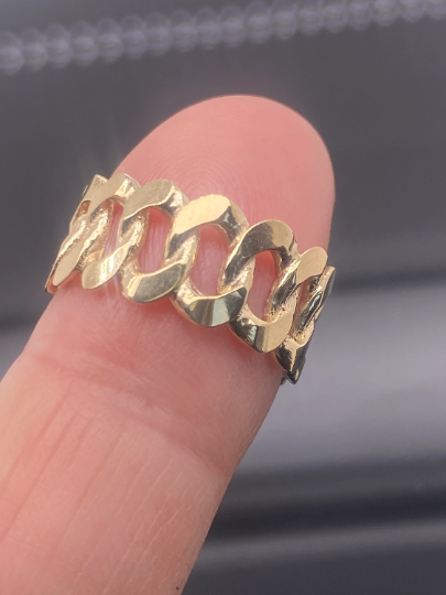 14K Solid Gold Chain Ring / Cuban Chain / Miami Curb Chain Ring / Cuban Link / Stackable Ring / Unisex 8mm Width