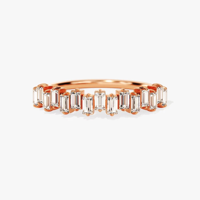 rose gold engagement ring