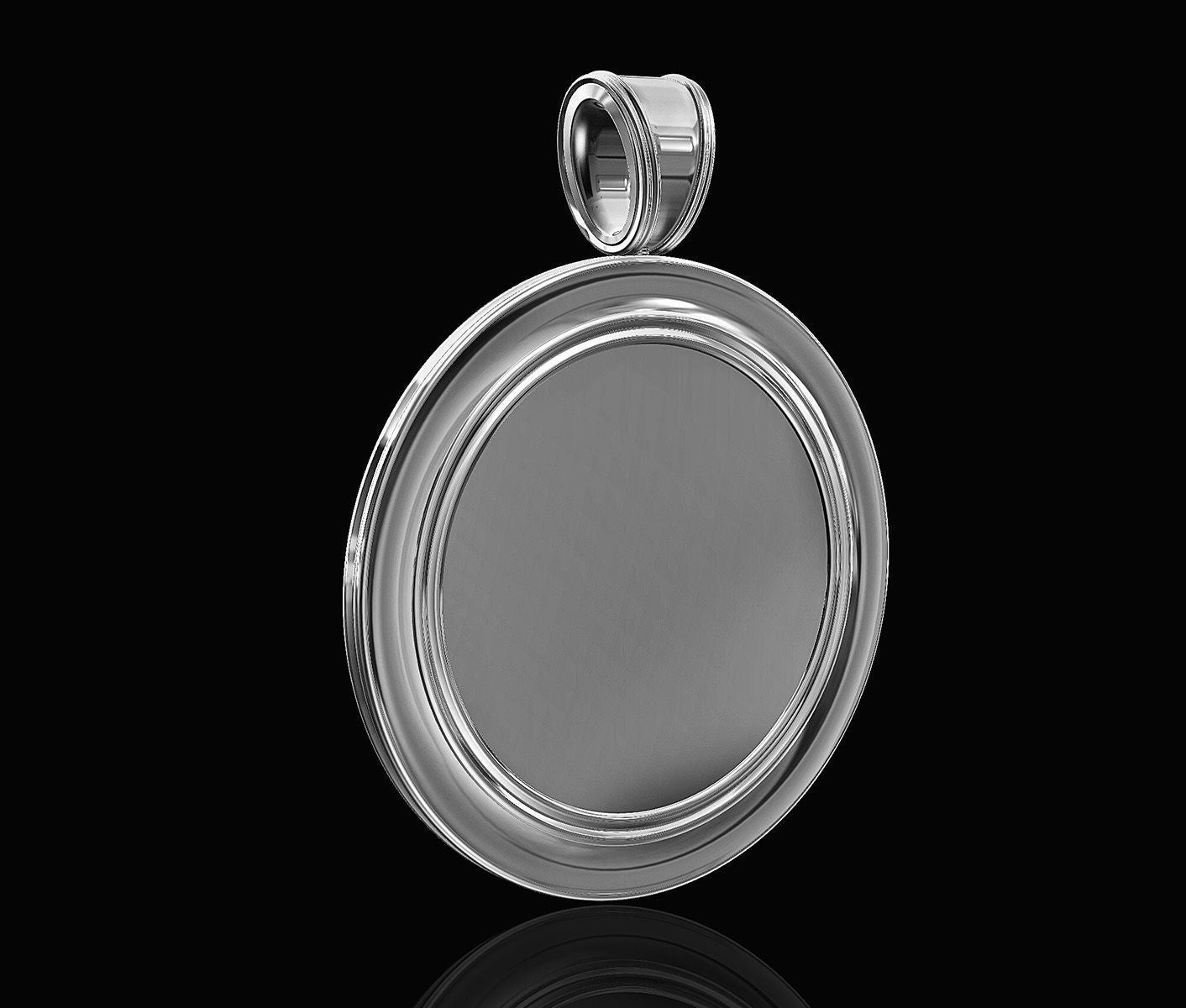 pendant necklace