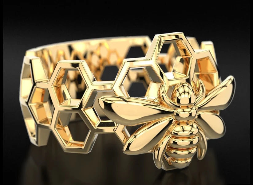 Stunning 14k Solid Gold Bee Ring – A Unique Honeycomb Design for Every Occasion