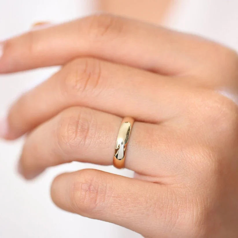 Comfort Wedding Bands: Unisex Style & Lasting Wear