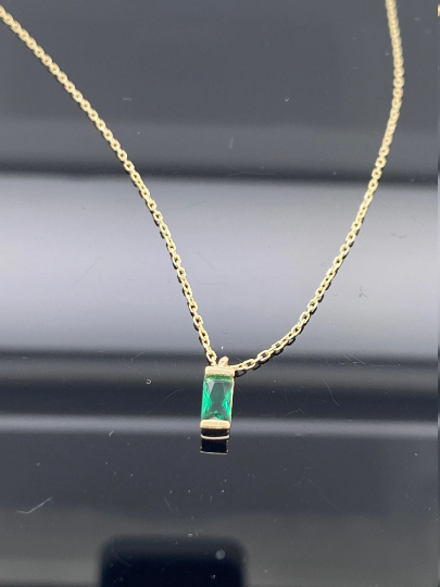 14K Solid Gold Emerald Necklace / Baguette Emerald Necklace Gold / Yellow Gold Emerald Necklace / Dainty Pendant / Baguette Emerald Pendant - JewelsnGlitters