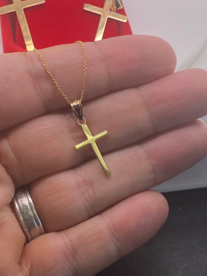 18K Solid Gold Cross Pendant / Crucifix Simple and Classic Pendant / Unisex Religious Pendant / 3 Different Sizes / Unisex Cross Gift