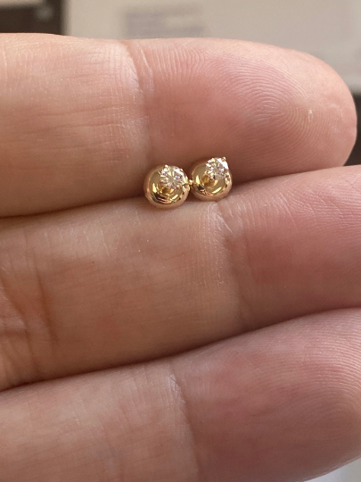 18K Yellow Solid Gold - REAL DIAMOND Studs 2.5MM /GENUINE .15 Carat - Stud earrings / Gold studs / Genuine Diamond studs / Conflict Free Diamonds