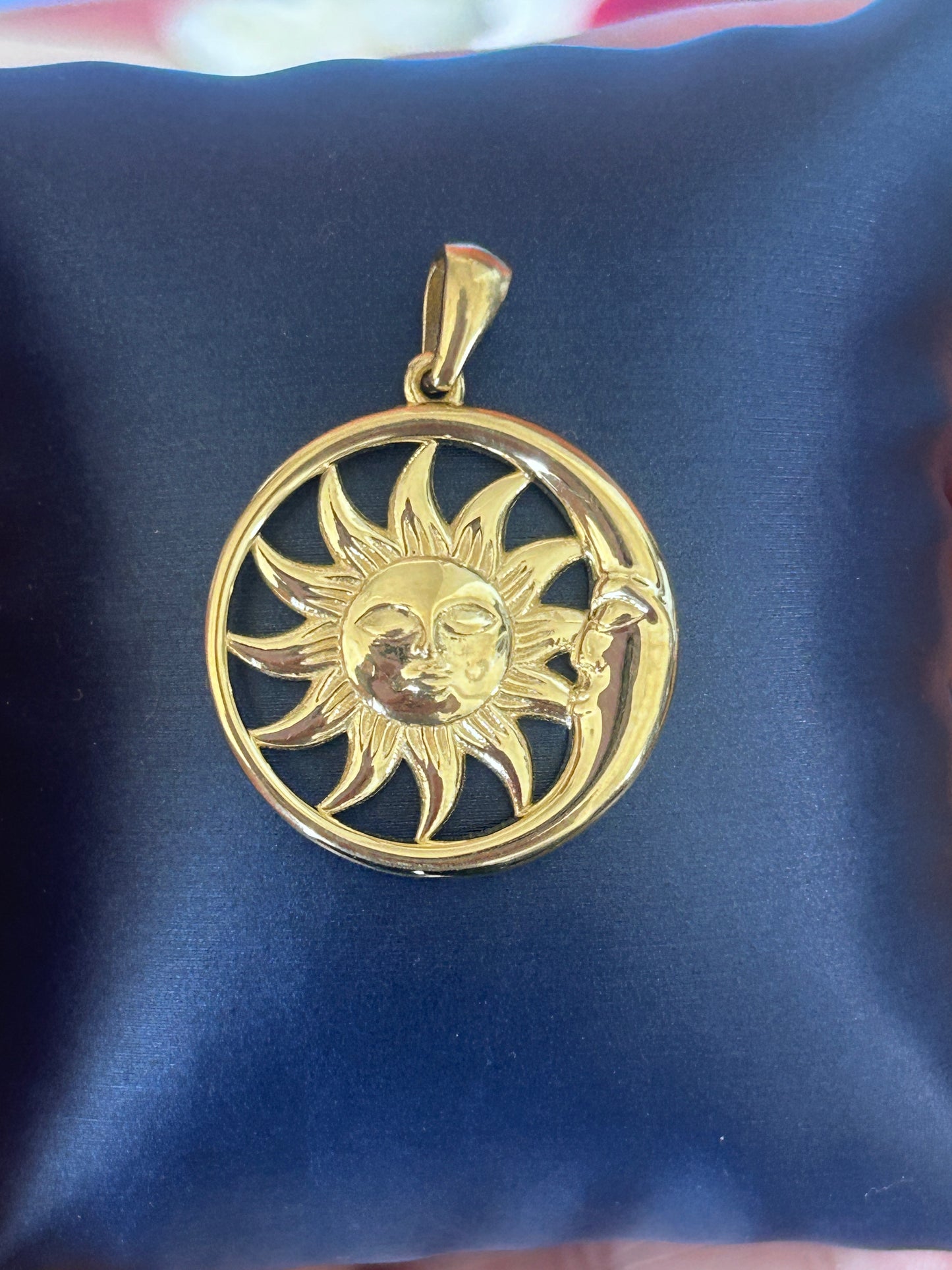 14K Solid Gold Sun and Moon Pendant / Sun and Moon Pendant for Her / Sun with Moon Pendant / Gift for Her / 10 Grams