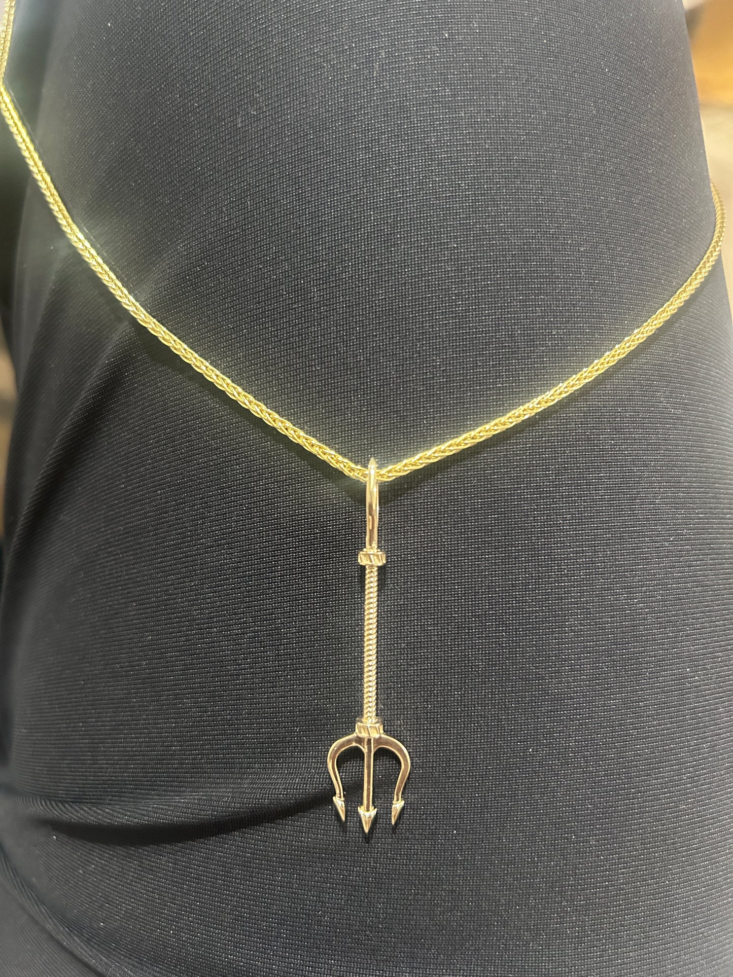 14K Solid Gold Trident Necklace / Gold Trident Necklace / Unisex Gold Spear Pendant / Unisex Spear Pendant / Gift for Him