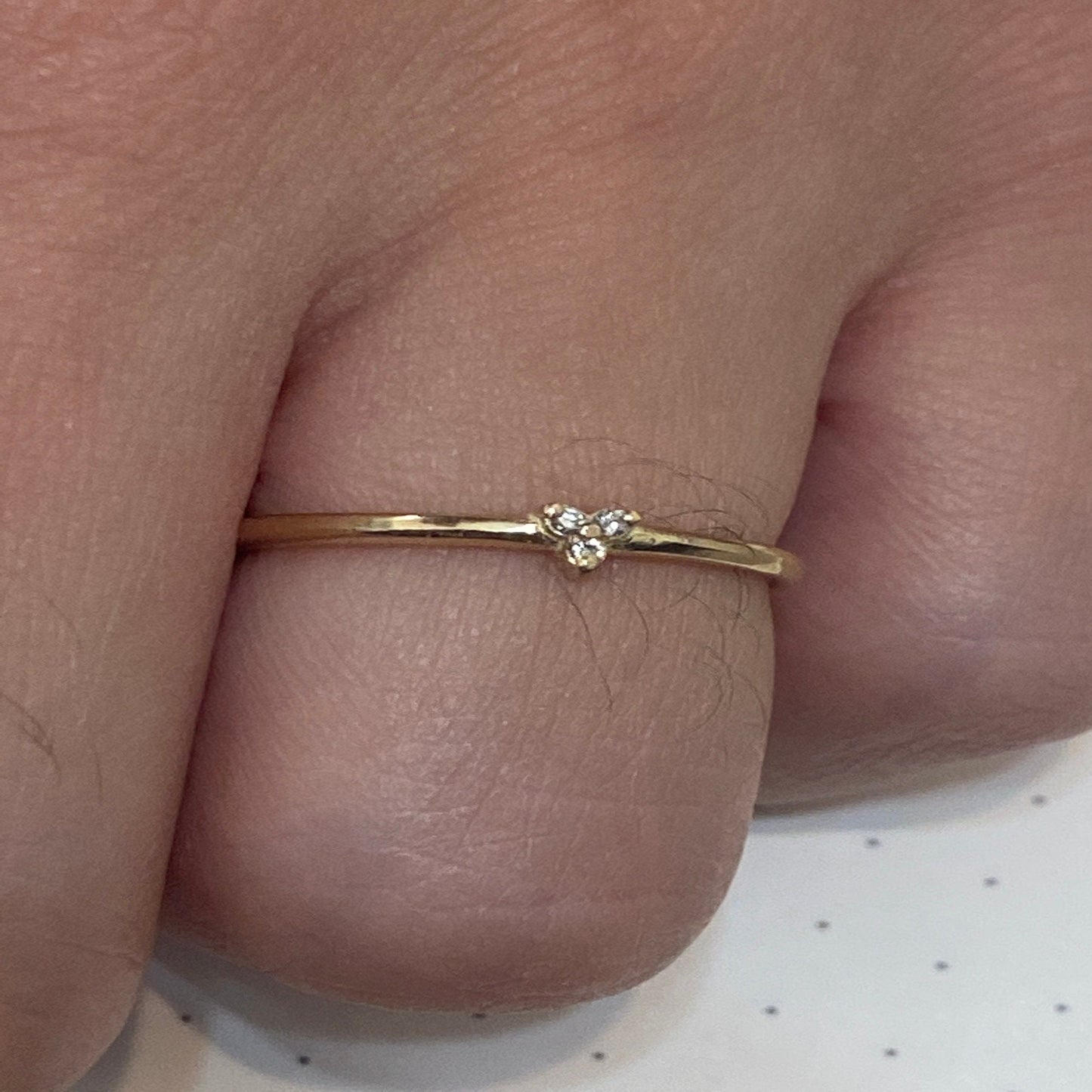 14K Dainty Solid Gold Wedding Band with 3 Natural Diamonds Minimalist / Dainty / Tiny Ring White, Yellow & Rose Gold 1.30MM