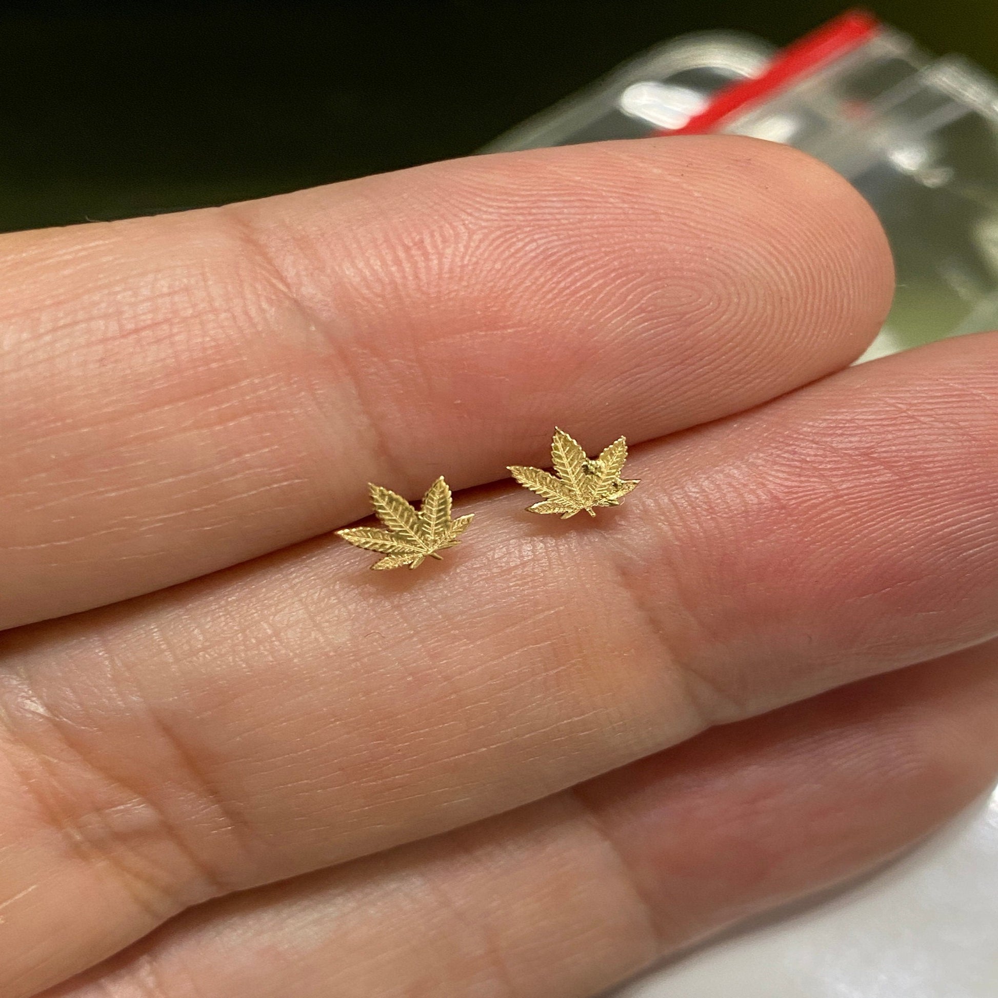 14K Solid  Yellow Gold Marijuana Studs, Gold Cannabis Leaf Studs, Gold Weed Studs Pot Leaf/ Dainty Gold Studs / Minimalist Gold Stud - JewelsnGlitters