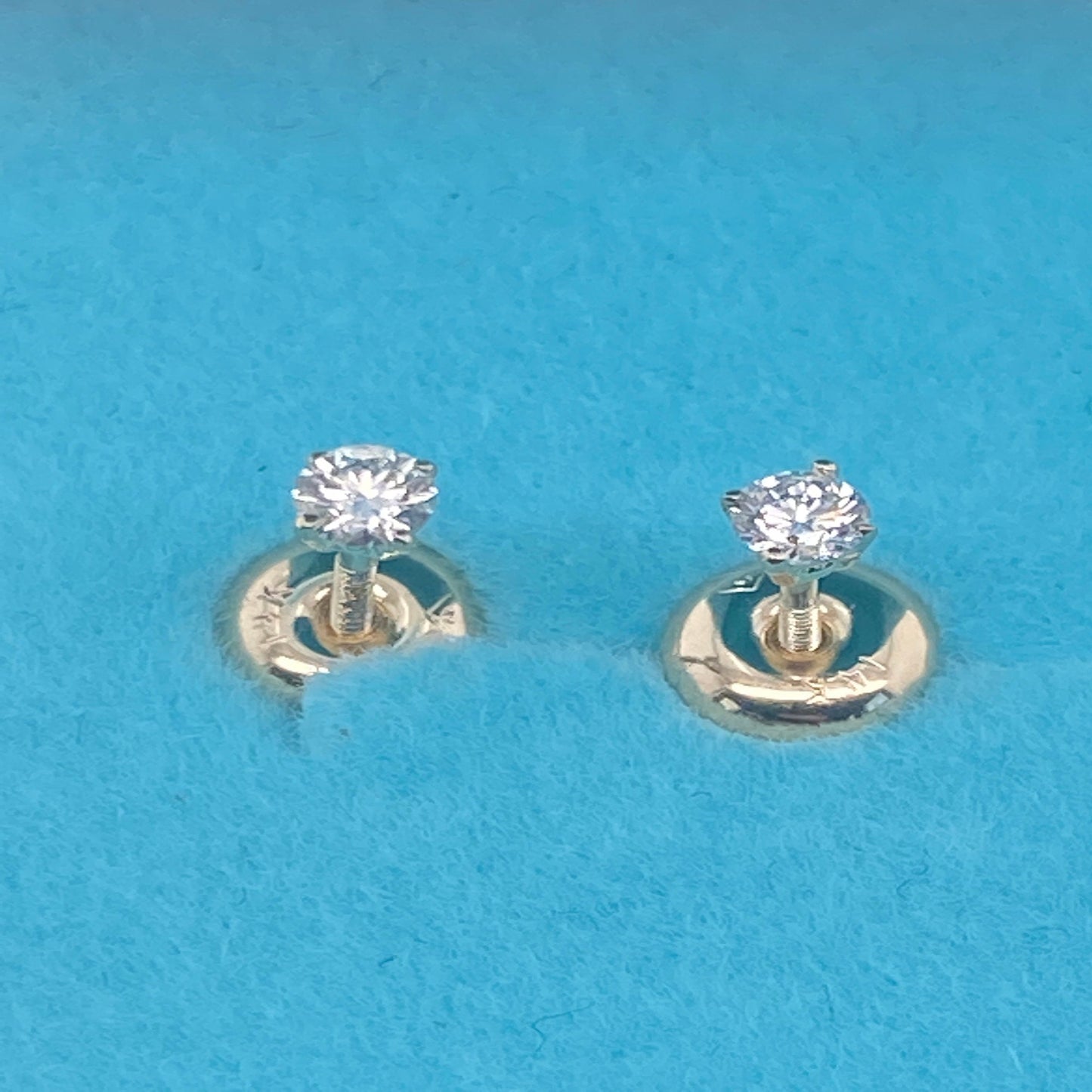 14K Solid Gold - REAL DIAMOND Studs /GENUINE Diamonds - Stud Earrings / Gold Studs / Genuine Diamond Studs - Small / Conflict Free Diamonds