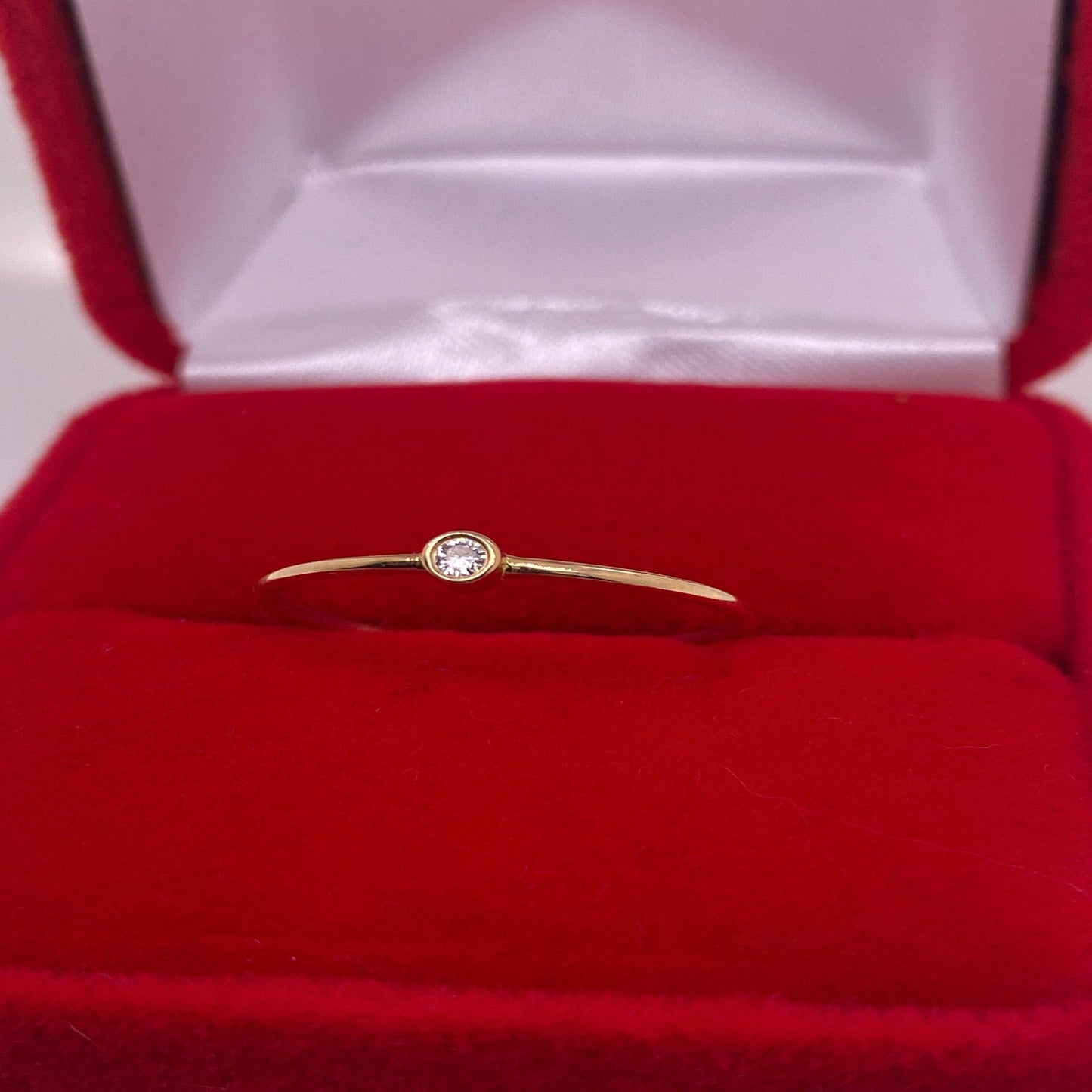 Diamond Ring / Unique Diamond Solitaire Gold Ring / Solitaire Diamond Ring / Simple Diamond Ring / Gold Band Ring / Stacking Thin Ring