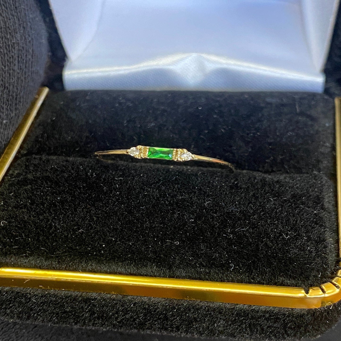 14k Solid Gold Emerald Ring / Personalized Gold Ring / Baguette Emerald Ring / 14K Gold Baguette Gemstone / Diamond Ring / Gift for Her