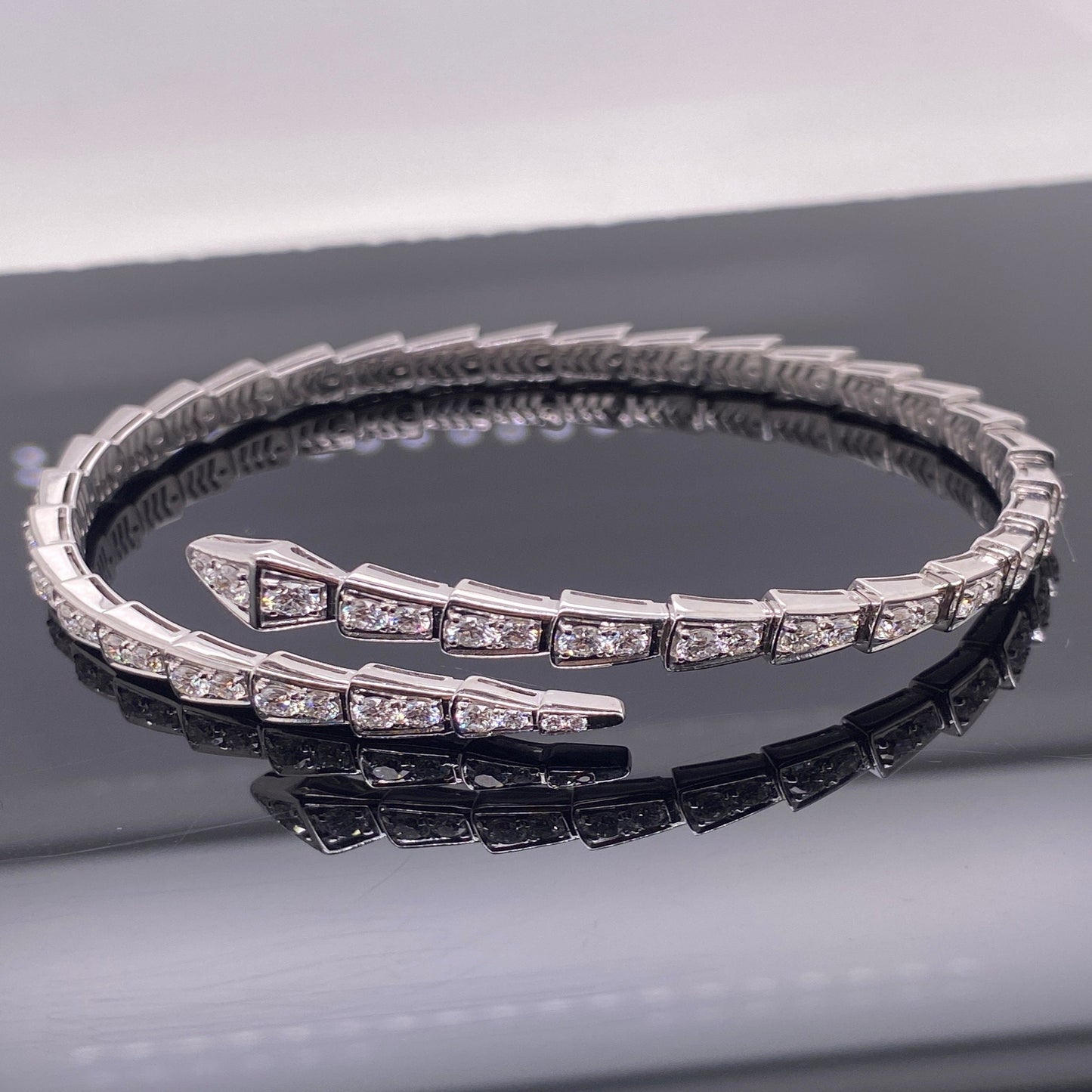 18K Diamond Solid Gold Serpent Eternity Diamond Bracelet / Snake Design Bracelet / Diamond Bracelet / Gift for Her / Snake Diamond Bracelet