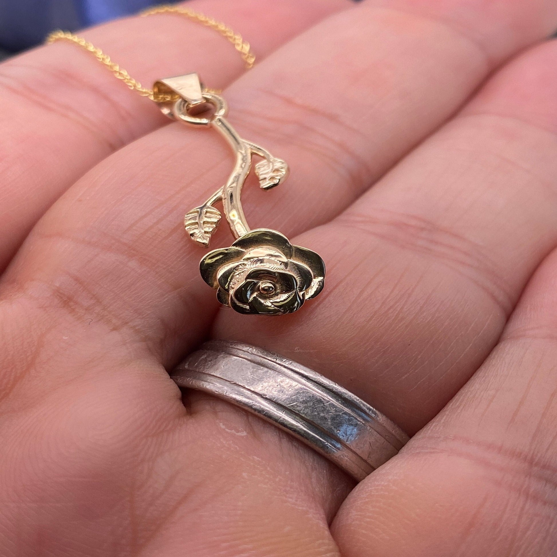 14k Solid Gold Rose Pendant / 14K Gold Rose Necklace / Gold Necklace / Gift for Her - JewelsnGlitters